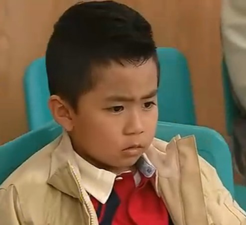 《随时候命》海报第22张图片