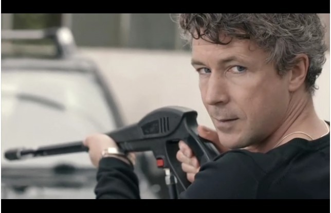 《呼救》剧照第2张图片