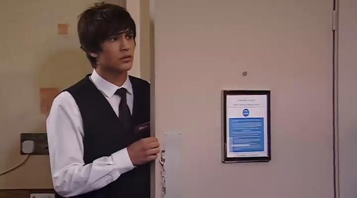 《米兰达第三季》海报第55张图片