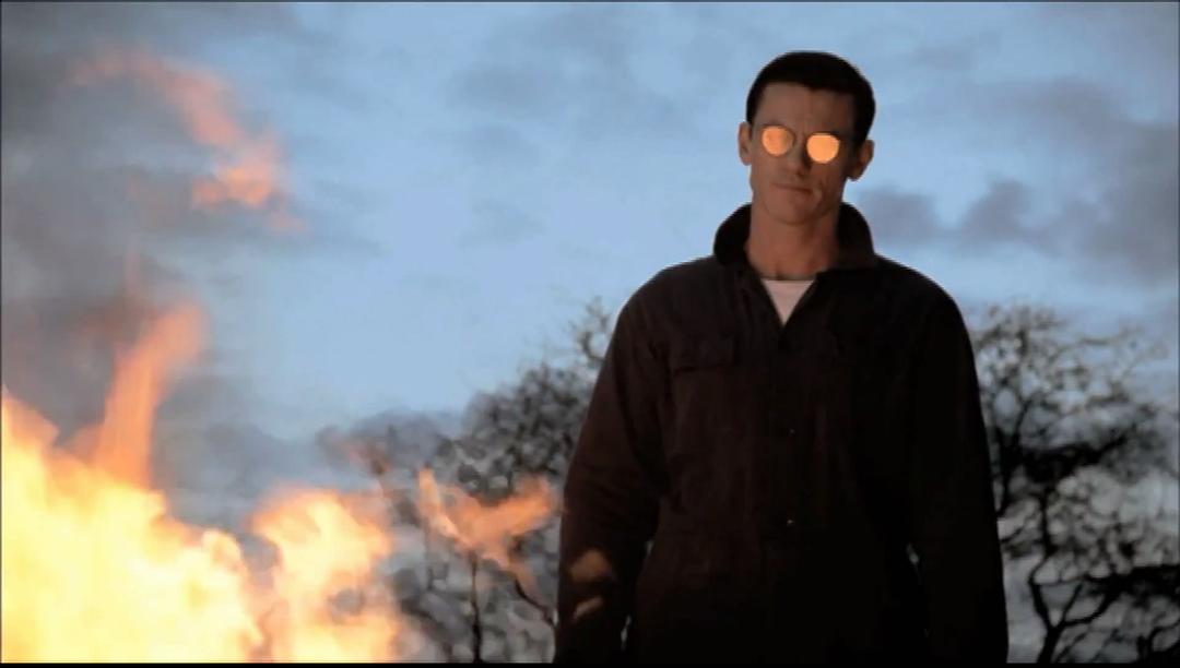 《火车大劫案》海报第15张图片