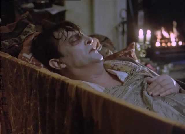 《福尔摩斯回忆录》剧照第27张图片