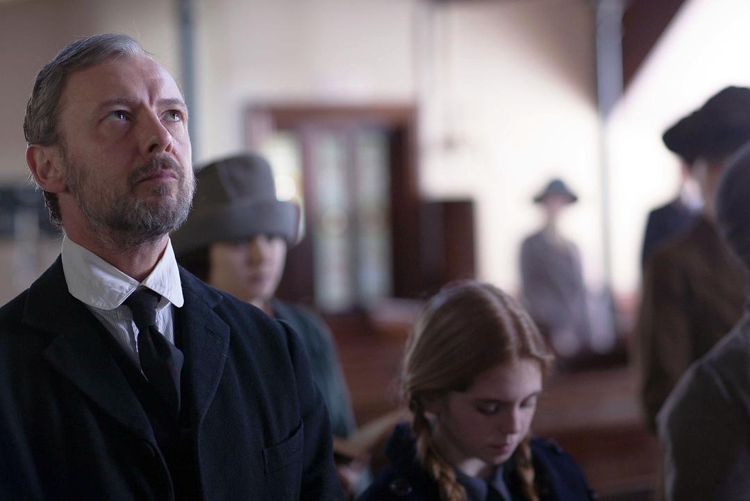 《百年乡情第二季》海报第40张图片