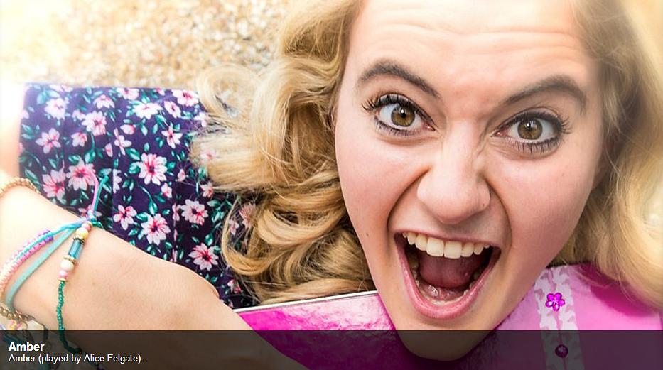 《伦敦女孩第三季》剧照第7张图片