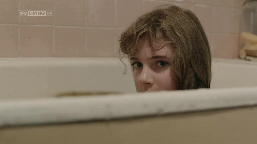 《凶宅异闻录》剧照第32张图片