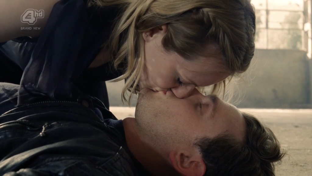 《疯魔怪》剧照第13张图片