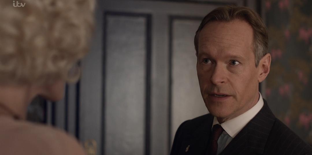 《繁华酒店》海报第50张图片