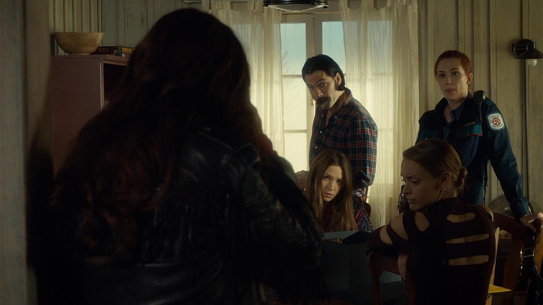 《狙魔女杰第二季》剧照第35张图片