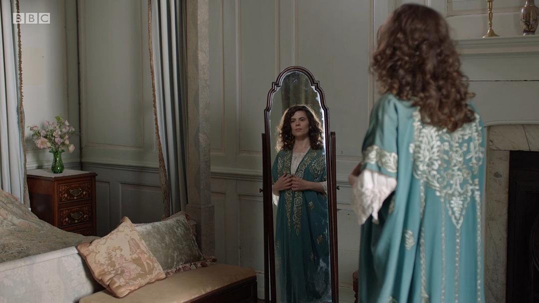 《霍华德庄园》海报第49张图片