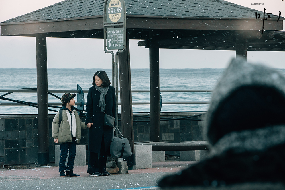 《母亲》海报第27张图片