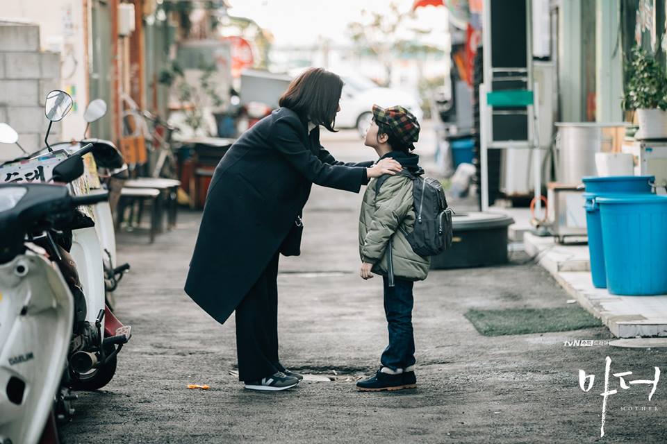 《母亲》海报第20张图片