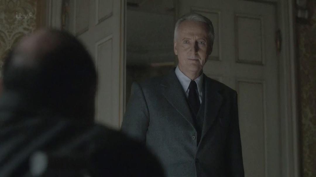 《大侦探波洛第十三季》海报第41张图片