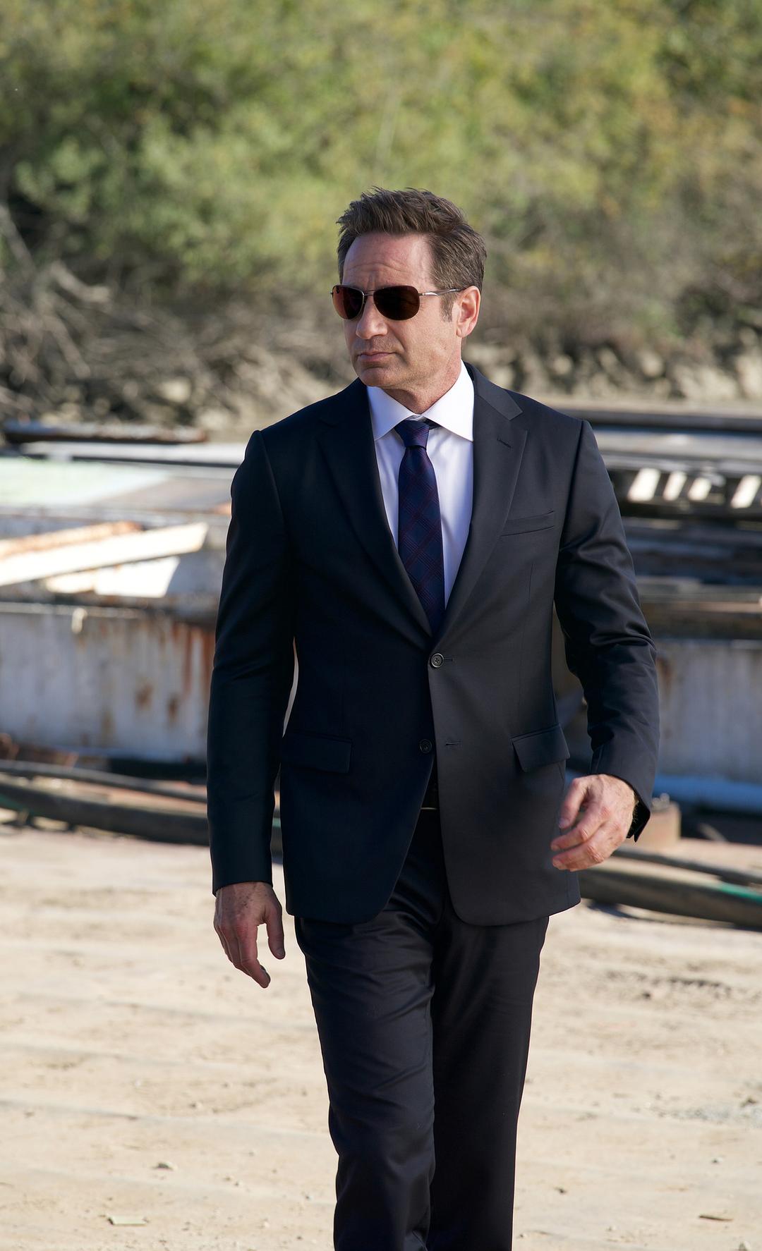 《X档案第十一季》海报第6张图片