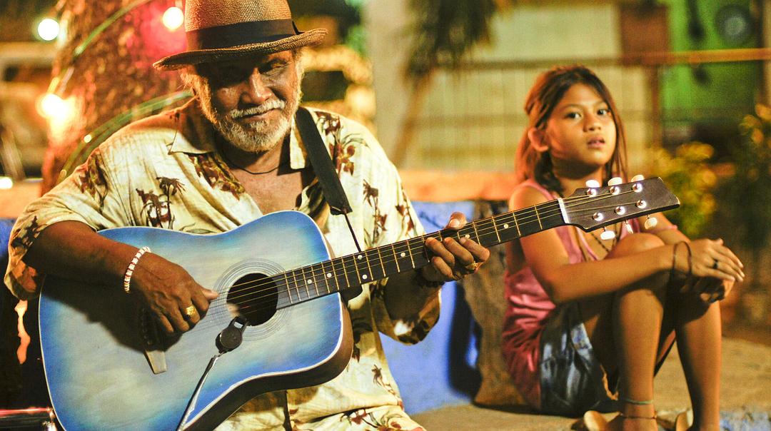 《布兰卡和弹吉他的人》海报第51张图片