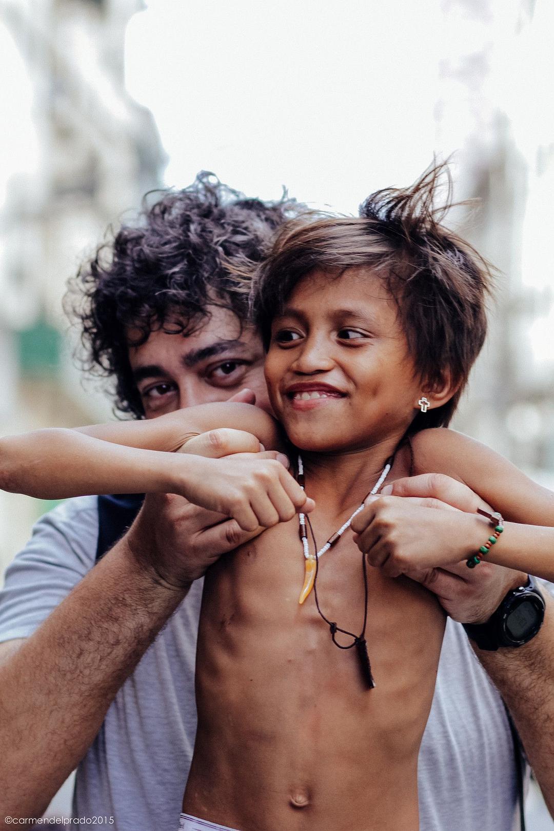 《布兰卡和弹吉他的人》海报第6张图片