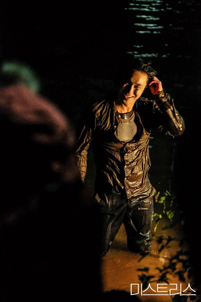 《情妇》海报第57张图片