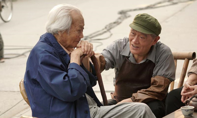 《外滩钟声》海报第32张图片