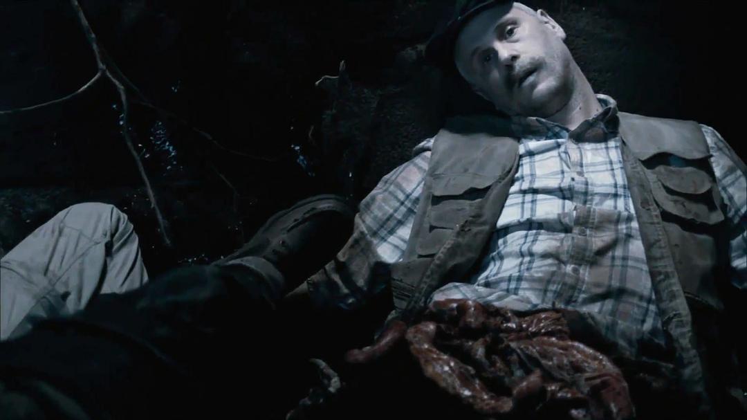 《猎鹿惊魂》剧照第39张图片