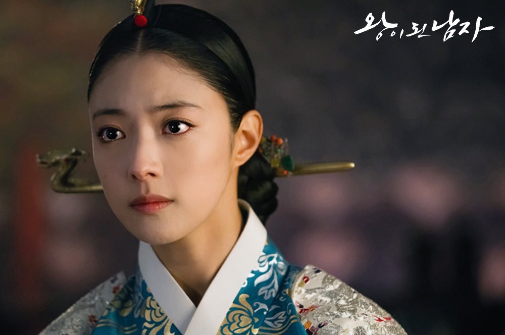 《双面君王》海报第21张图片