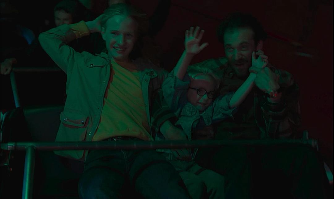 《女孩》海报第58张图片 《女孩》海报第58张图片