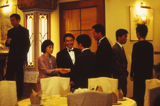 《婚前昏后》海报第49张图片