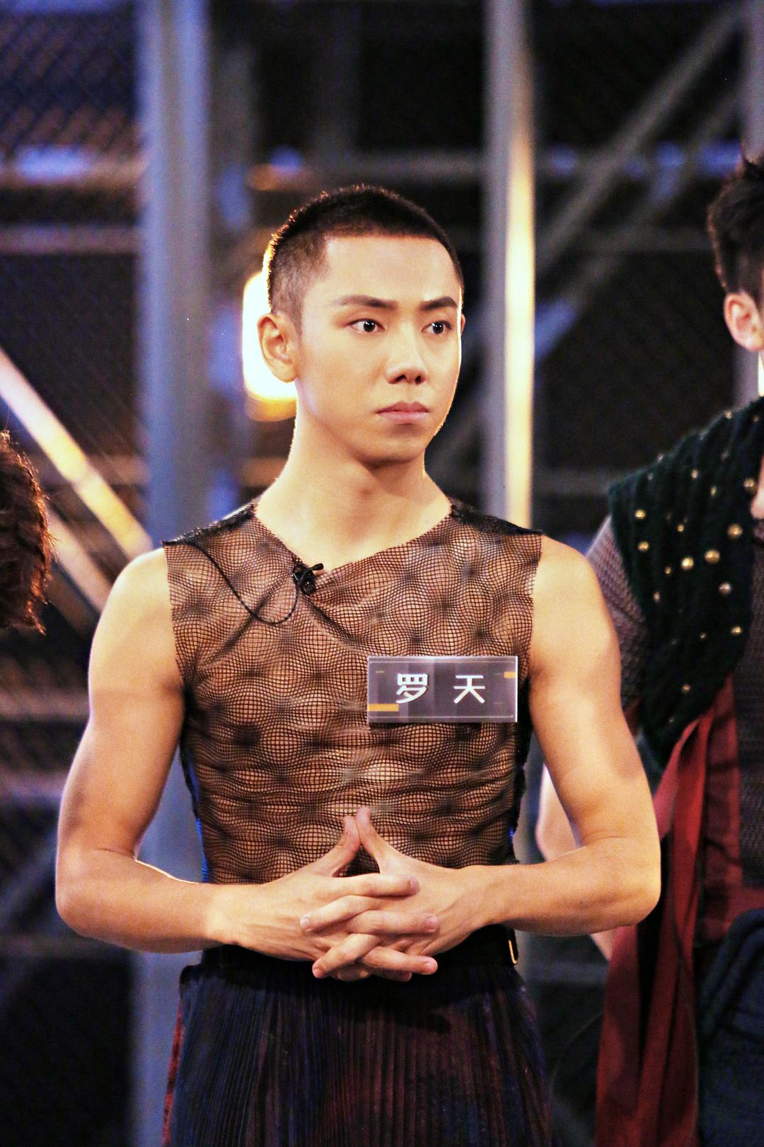 《舞蹈风暴》海报第19张图片