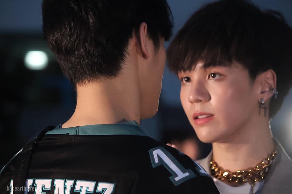 《待到重逢时》海报第11张图片