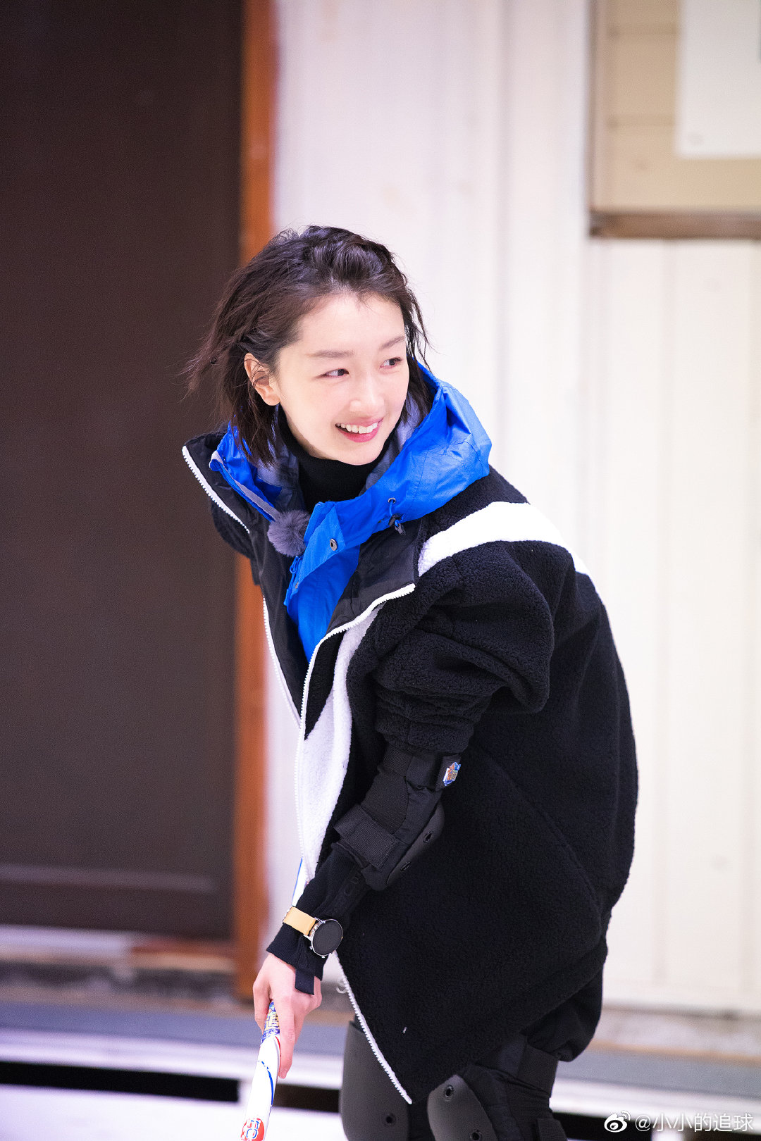 《小小的追球》剧照第1张图片