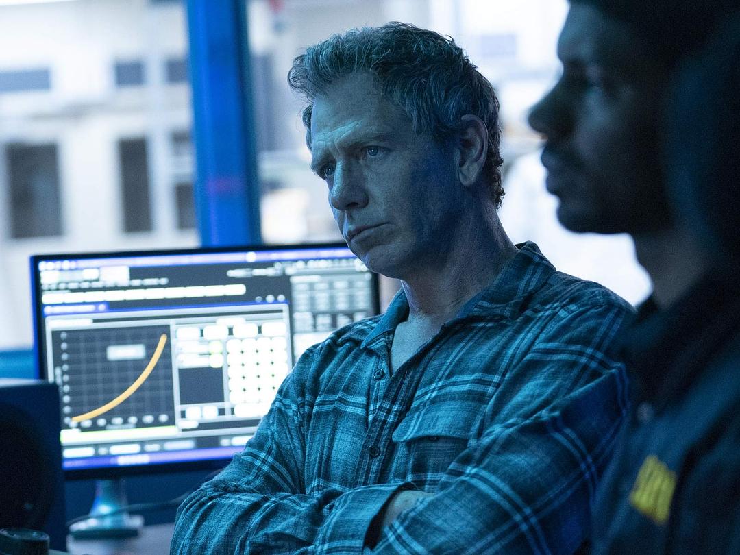 《局外人》海报第40张图片