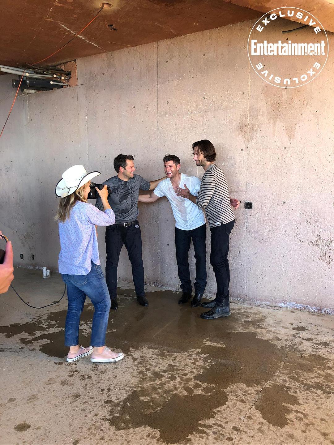 《邪恶力量第十五季》海报第43张图片