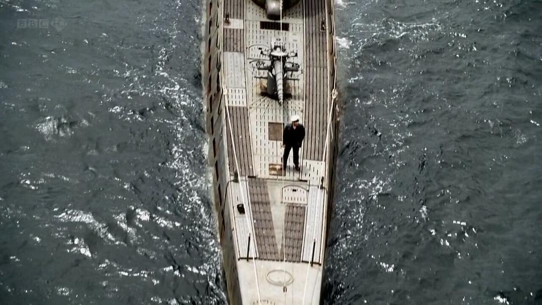 《拉科尼亚号的沉没》海报第48张图片