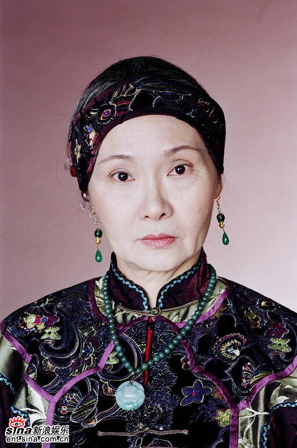 《我的野蛮奶奶》海报第5张图片