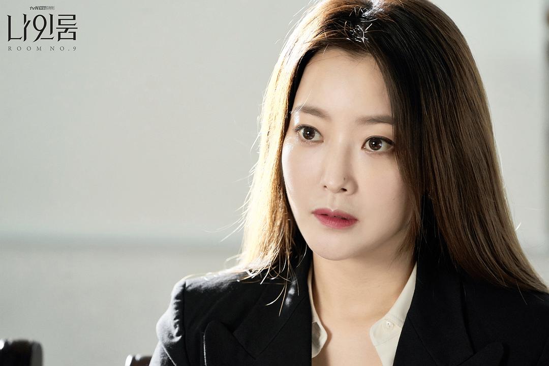 《9号房间》剧照第18张图片