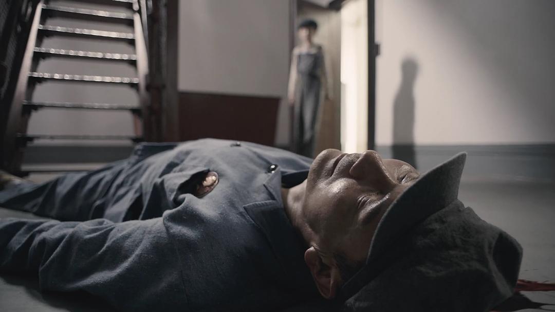 《外滩钟声》海报第46张图片