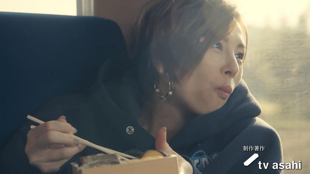 《LegalV～前律师·小鸟游翔子～》剧照第16张图片