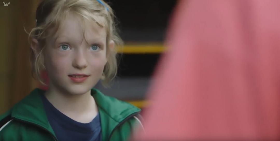 《不能说的游戏》剧照第9张图片