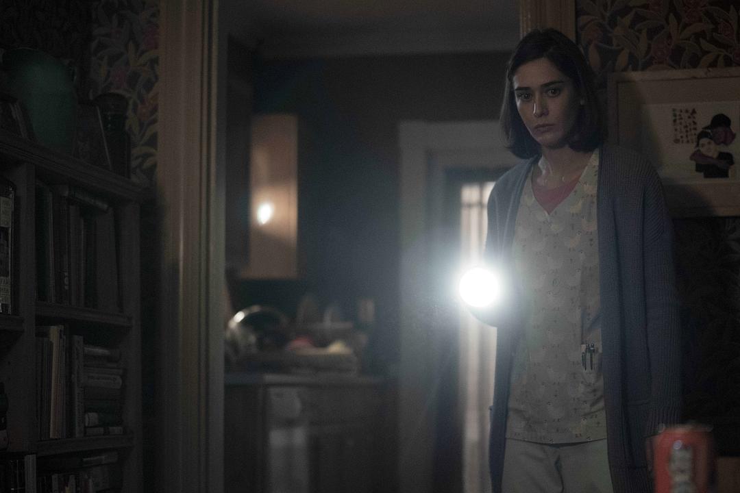 《城堡岩第二季》海报第3张图片