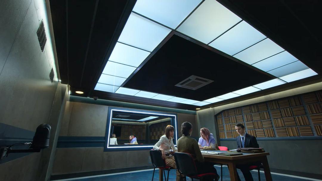 《审讯室：英国》剧照第35张图片