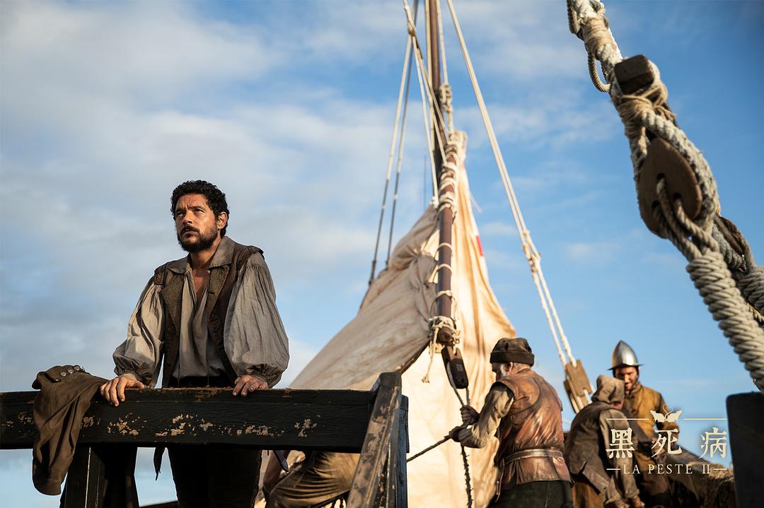 《黑死病:石貂之手第二季》海报第4张图片