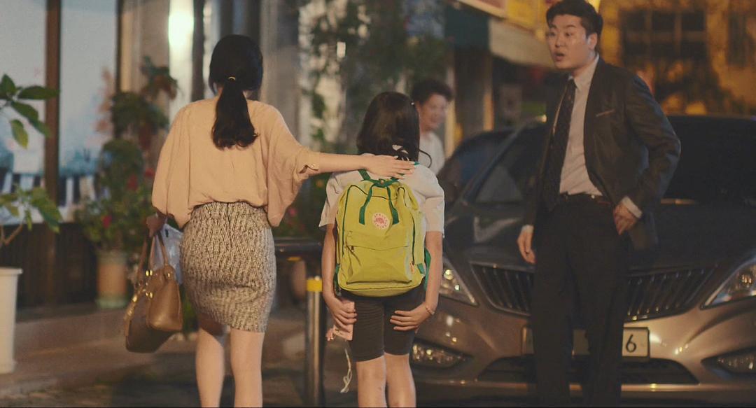 《我们的世界》海报第49张图片