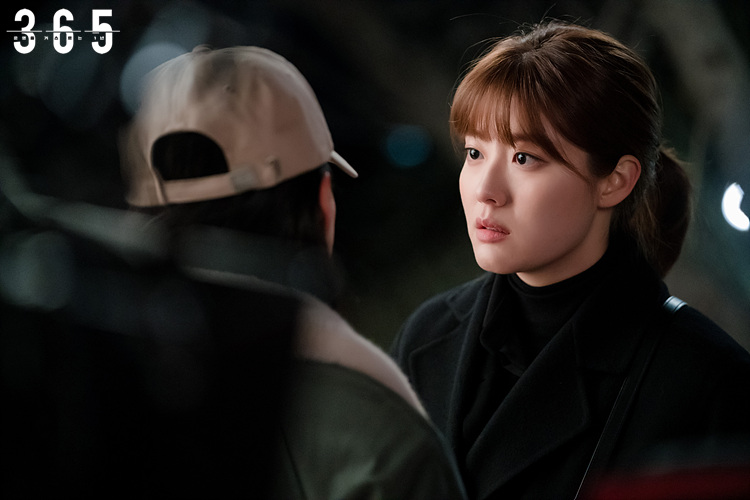 《365：逆转命运的1年》海报第25张图片