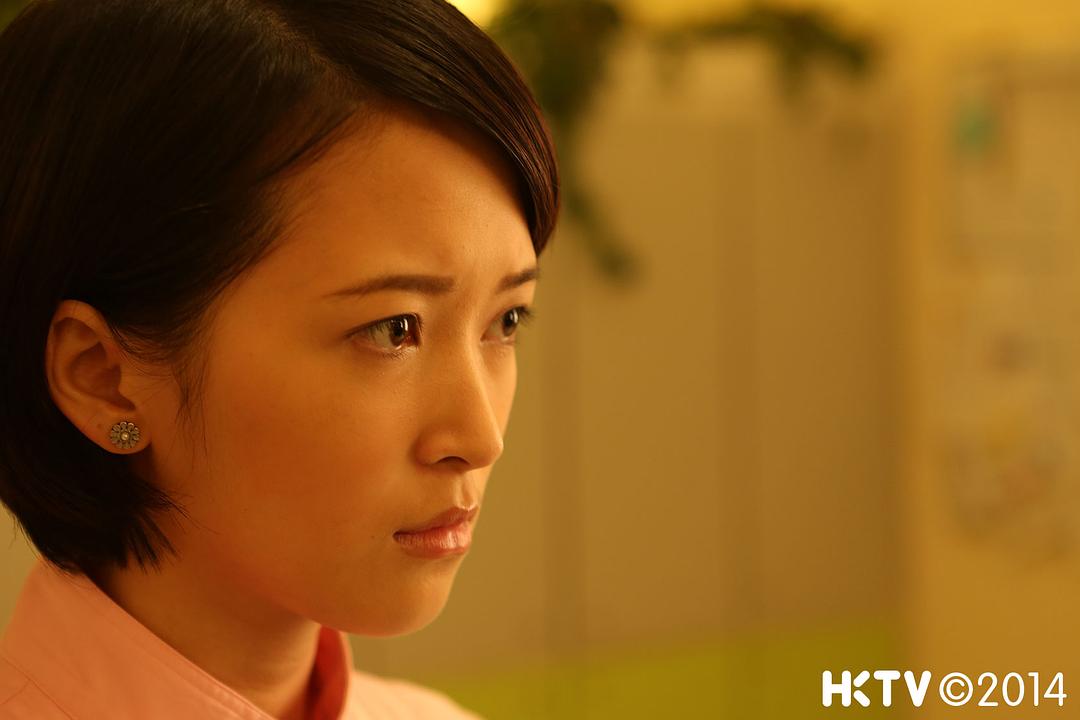 《三面形医》海报