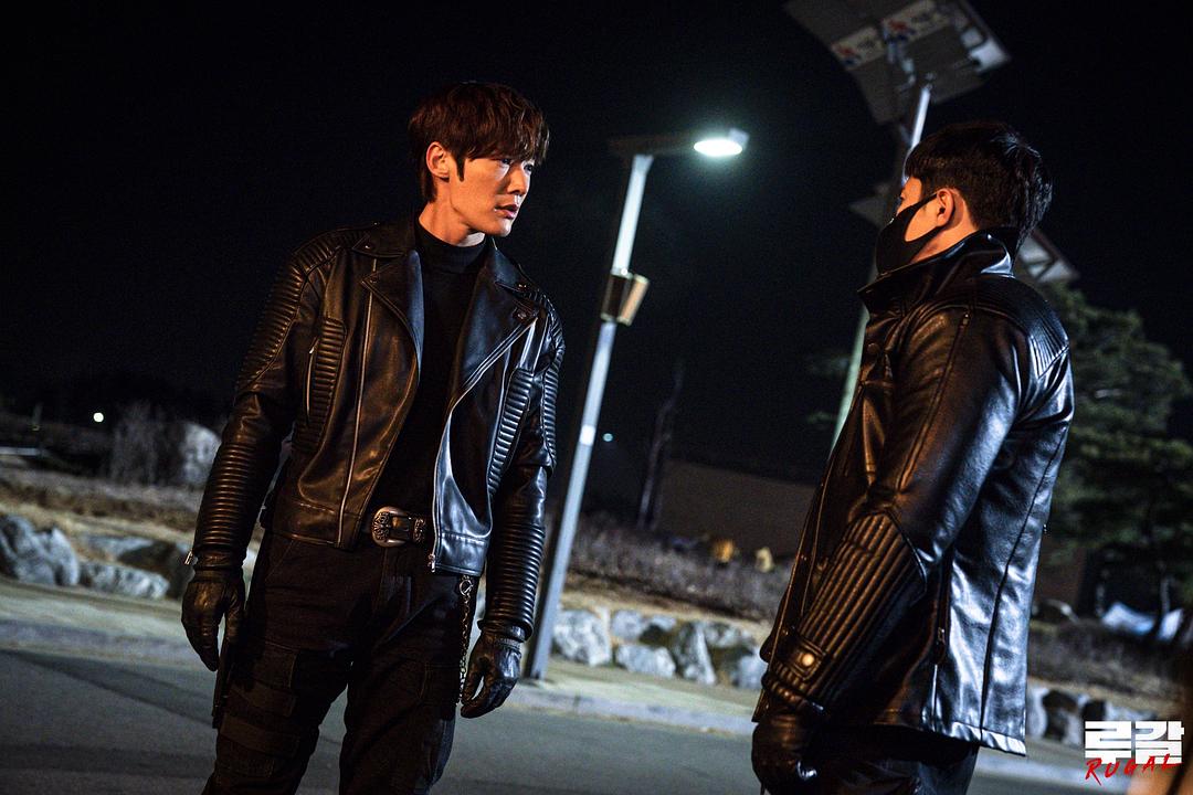 《泪竭》海报第28张图片 《泪竭》海报第28张图片