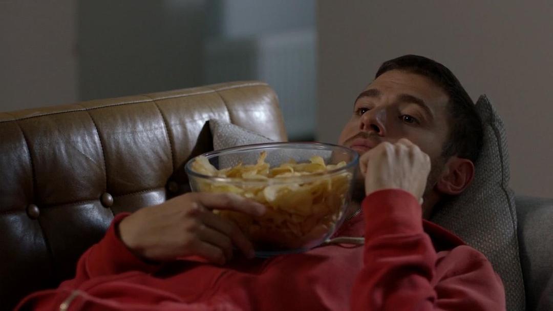 《橘衫男子》海报第48张图片 《橘衫男子》海报第48张图片