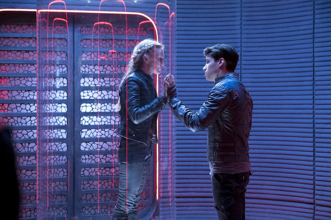 《氪星第一季》海报第25张图片 《氪星第一季》海报第25张图片