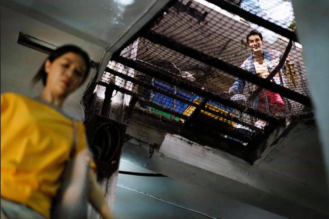 《谁先爱上他的》海报