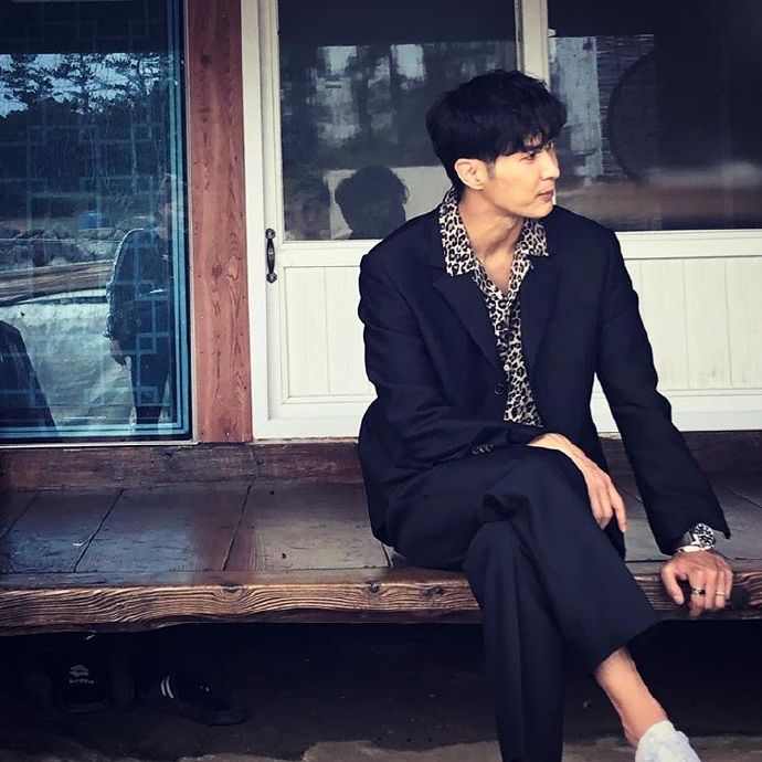 《超级巨星柳白》海报