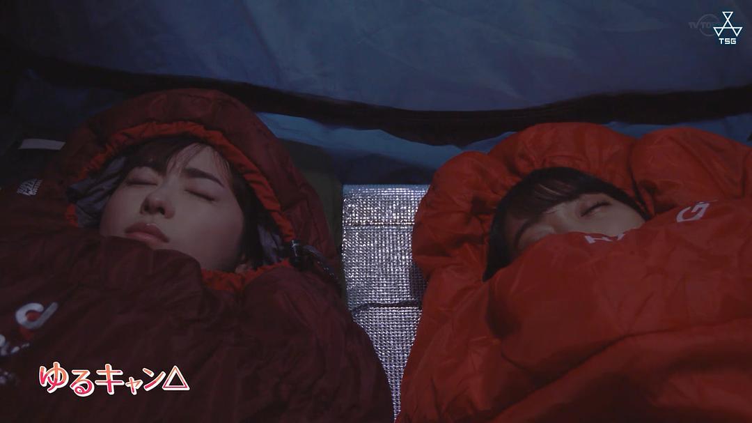 《摇曳露营》海报第25张图片 《摇曳露营》海报第25张图片